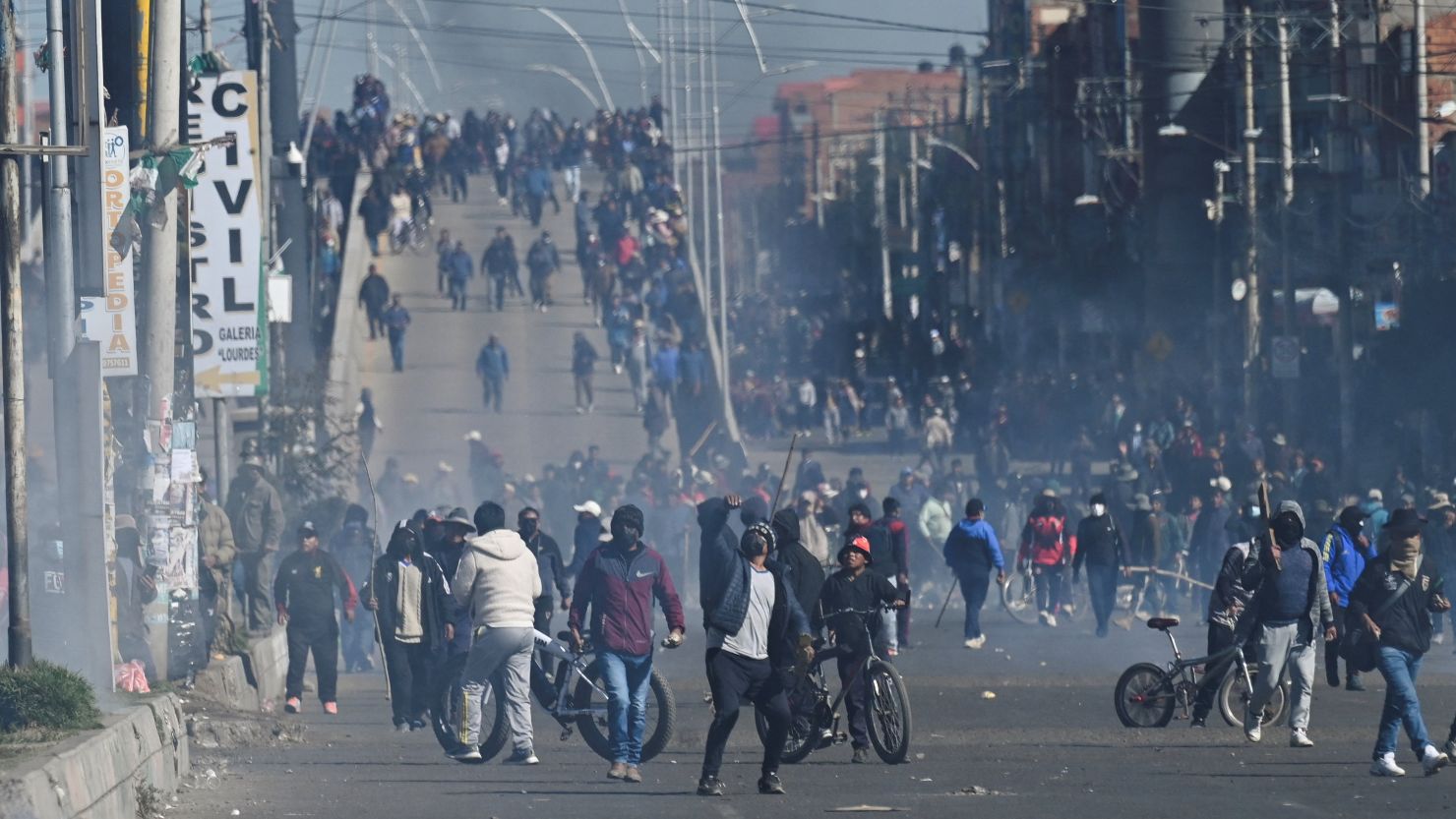 Bolivia en crisis: bloqueos, protestas y presión política complican al gobierno de Rodrigo Paz