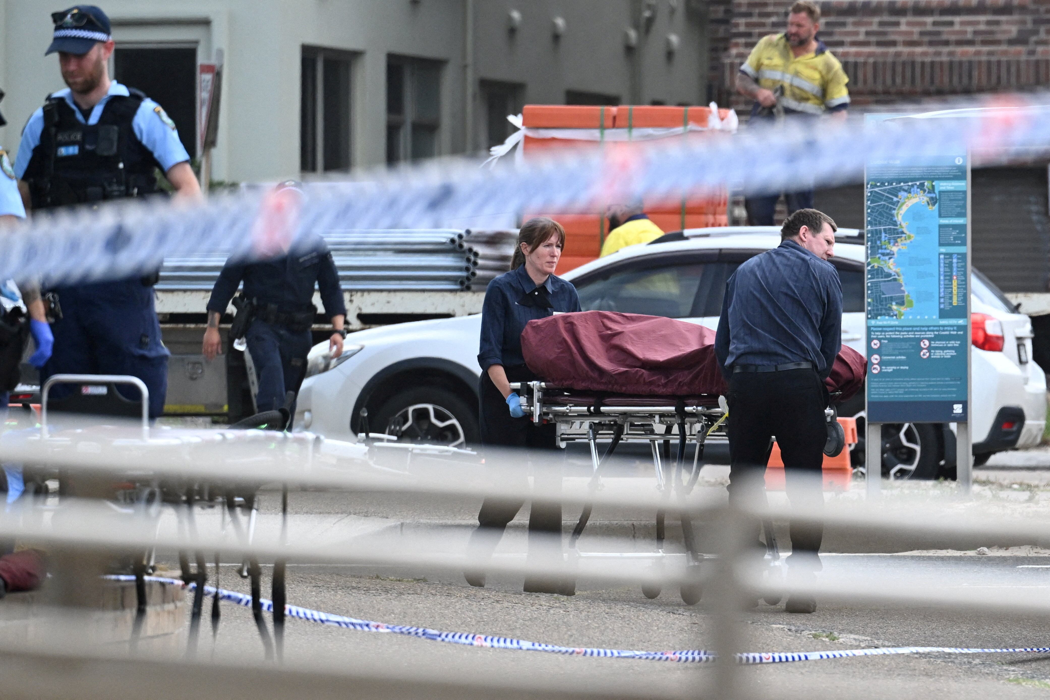 Atentado durante una celebración judía en Australia: quiénes fueron los atacantes y cómo obtuvieron las armas