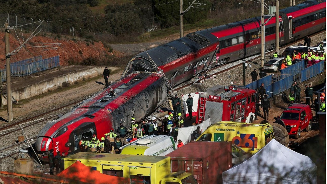 Tragedia ferroviaria en España deja 40 muertos y más de 150 heridos